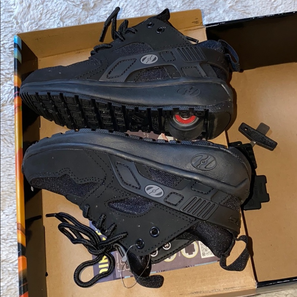Youth Heelys